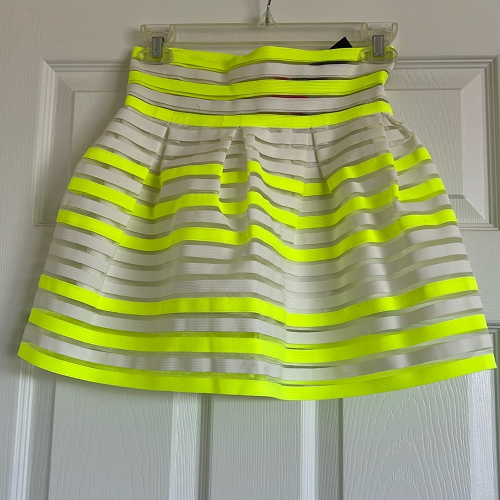 Skirt Size small